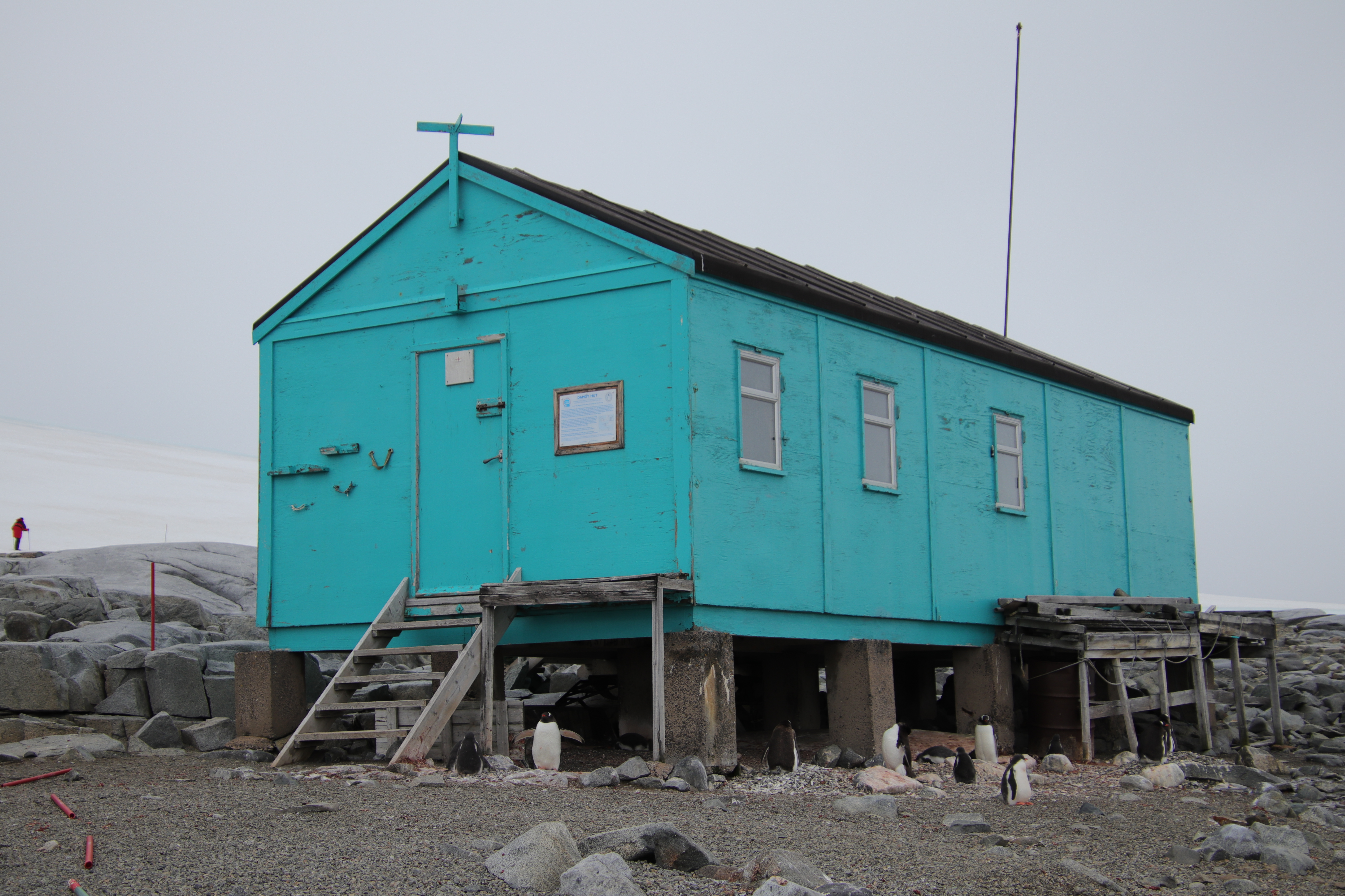 Old hut at Damoy Point