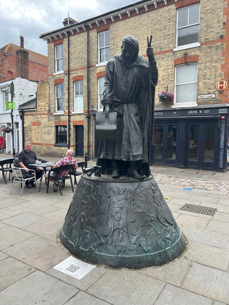 Geoffrey Chaucer statue