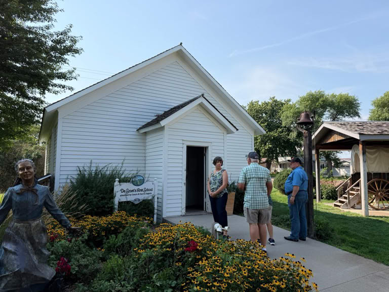 DeSmet Schoolhouse