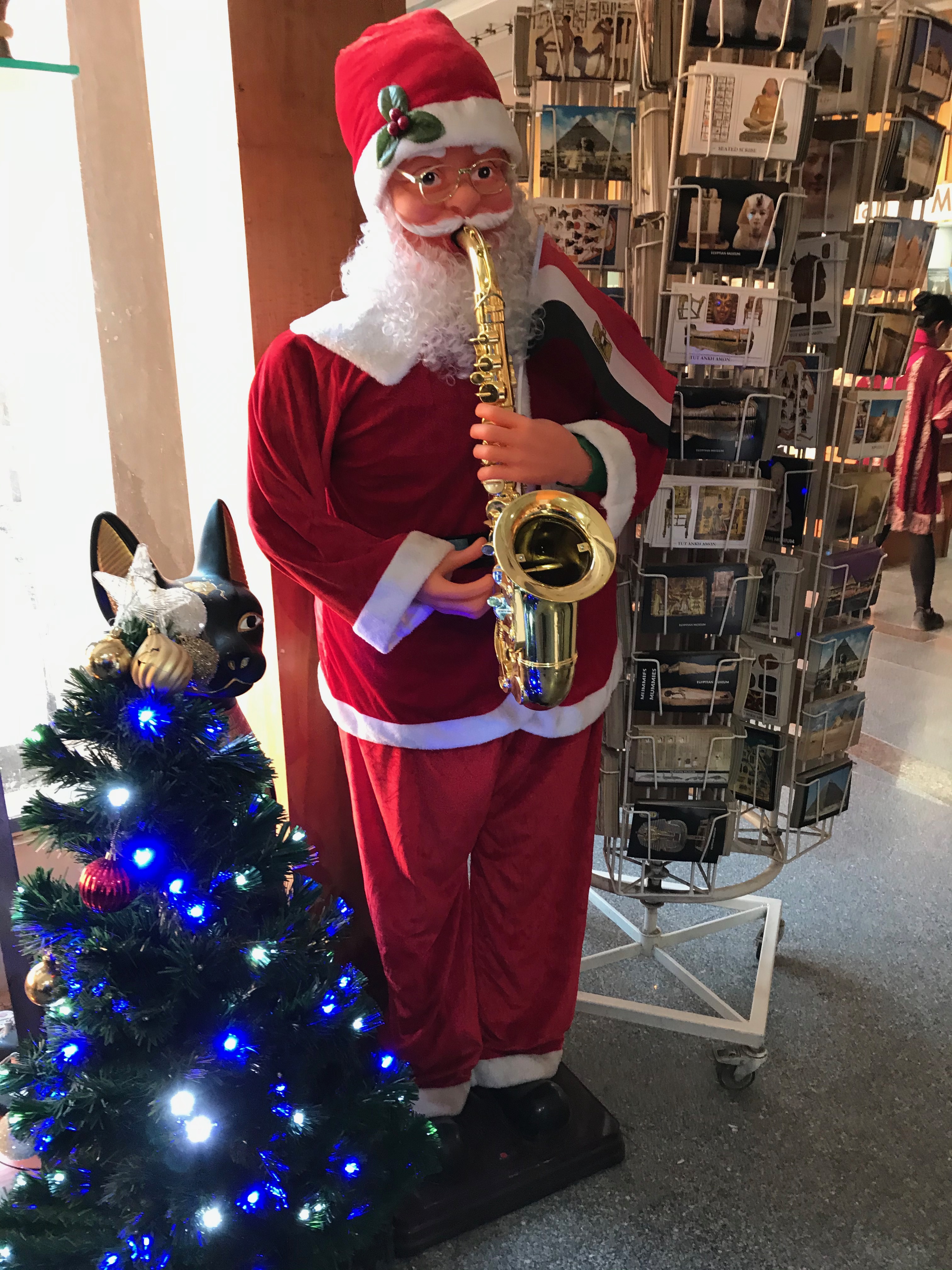 Saxophone Santa