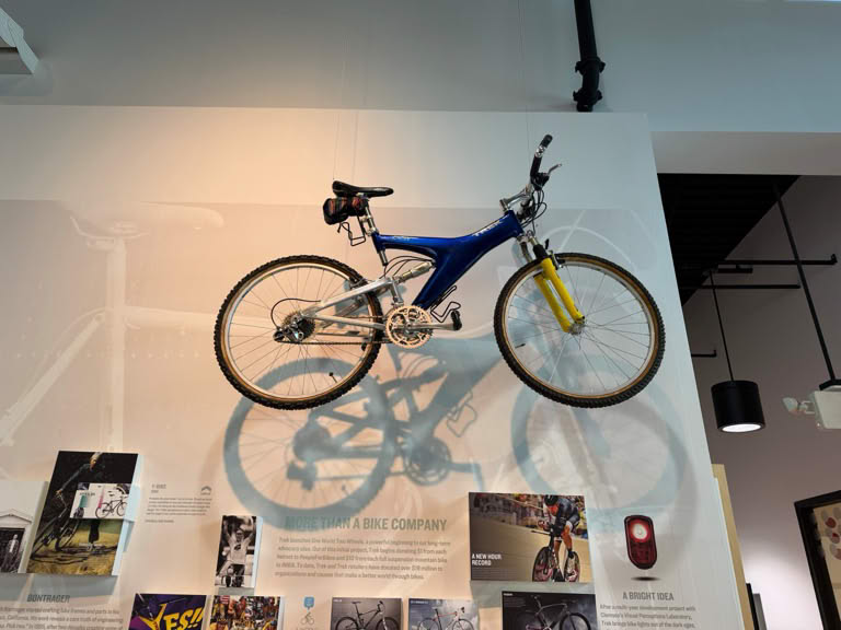 Robin William&rsquo;s Trek Y Bike