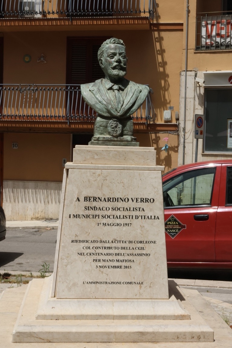 Bernardino Verro Statue